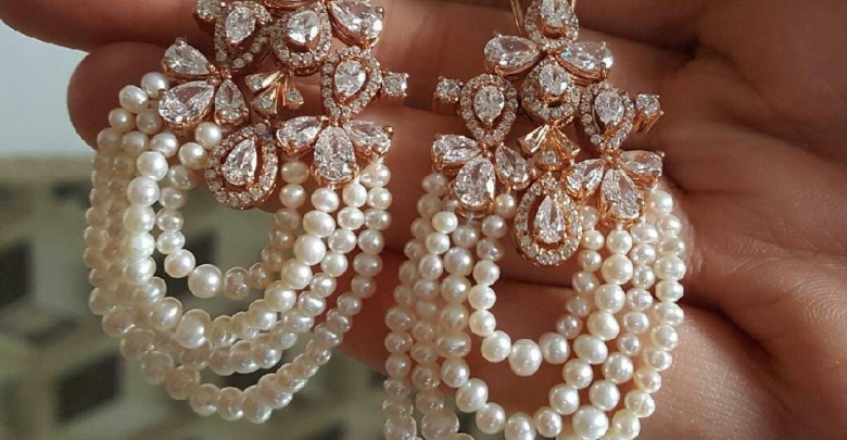 Combination of Diamonds and Pearls Make Dazzling Jewelry